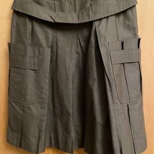 Pleated gray cotton skirt